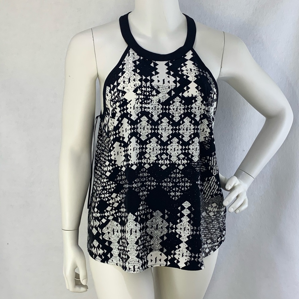 NWT Forever 21 halter top with tie neck